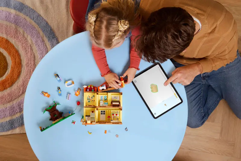 Lego Bluey 11203 Bluey's Family House