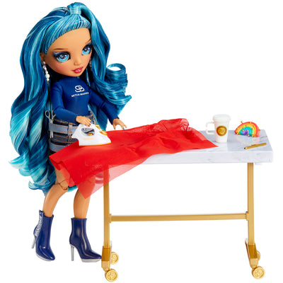 Rainbow High Dream And Design Fashion Studio Playset With Skylar Doll