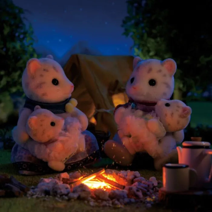 Sylvanian Families 5814 Snow Leopard Family