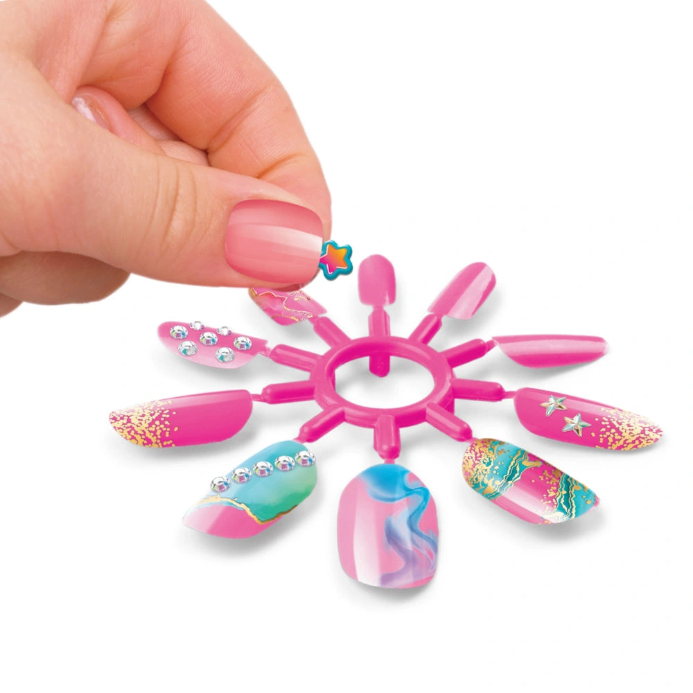 Shimmer And Sparkle Trendy Nail Expressions