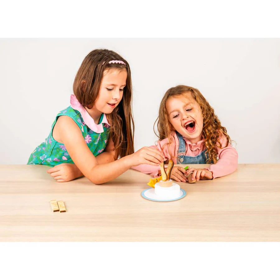 Big Jigs Dippy Eggs Wooden Toy Playset