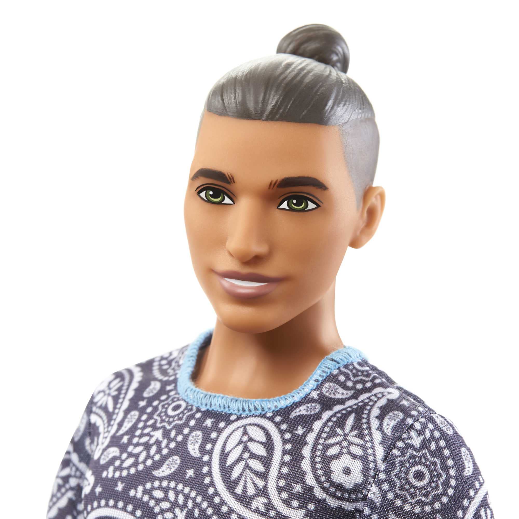 Barbie Fashionistas Ken Doll No: 204