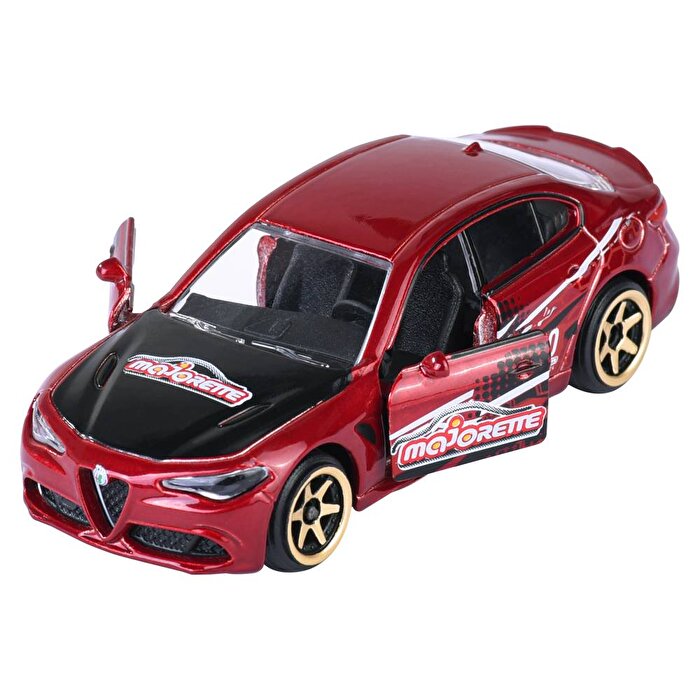 Majorette Die Cast Vehicle Alfa Romeo Giulia Quadrifoglia