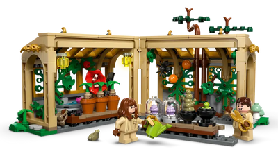 Lego Harry Potter 76445 Hogwart's Castle Herbology Class