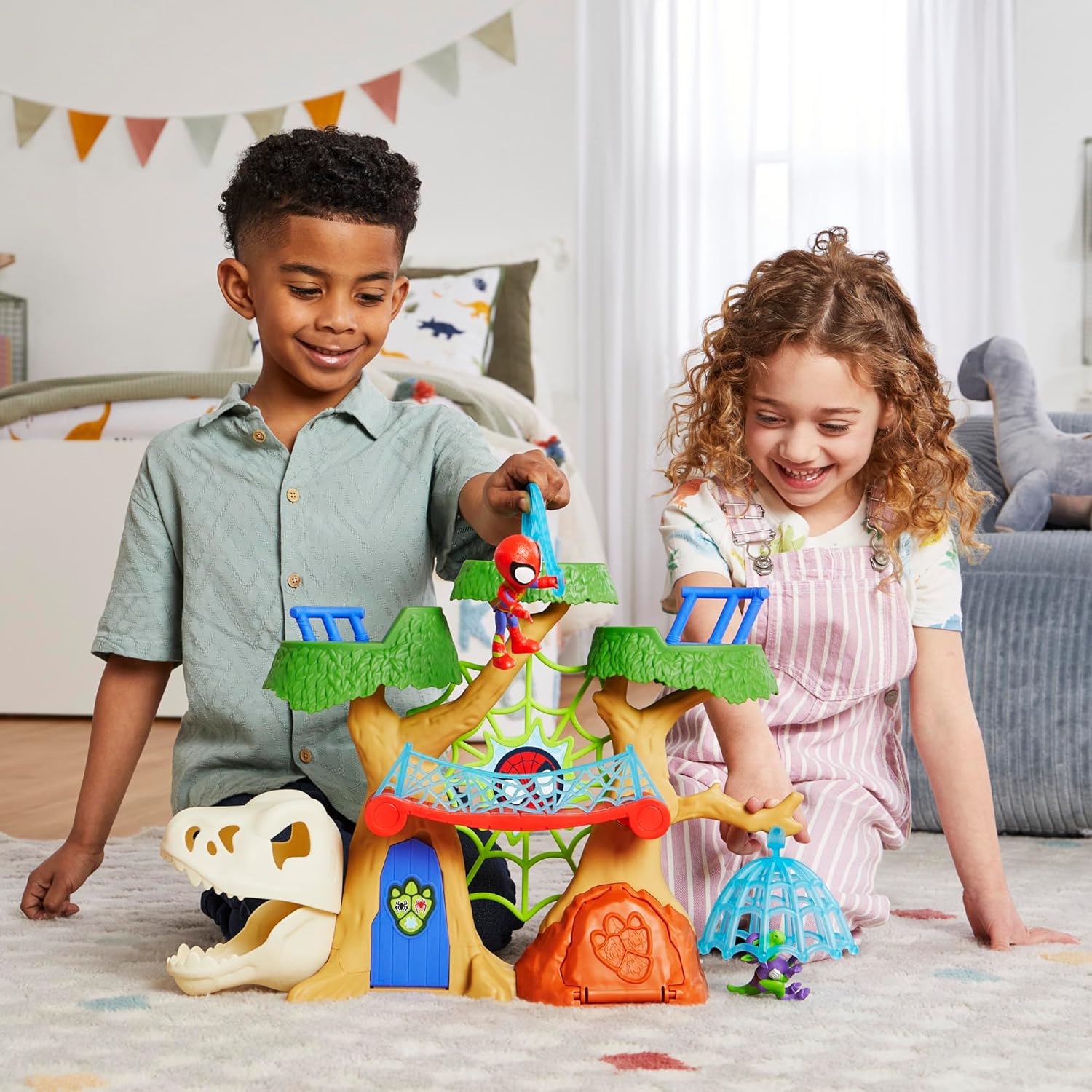SpiderMan Spidey And His Amazing Friends Dino Webs Treehouse