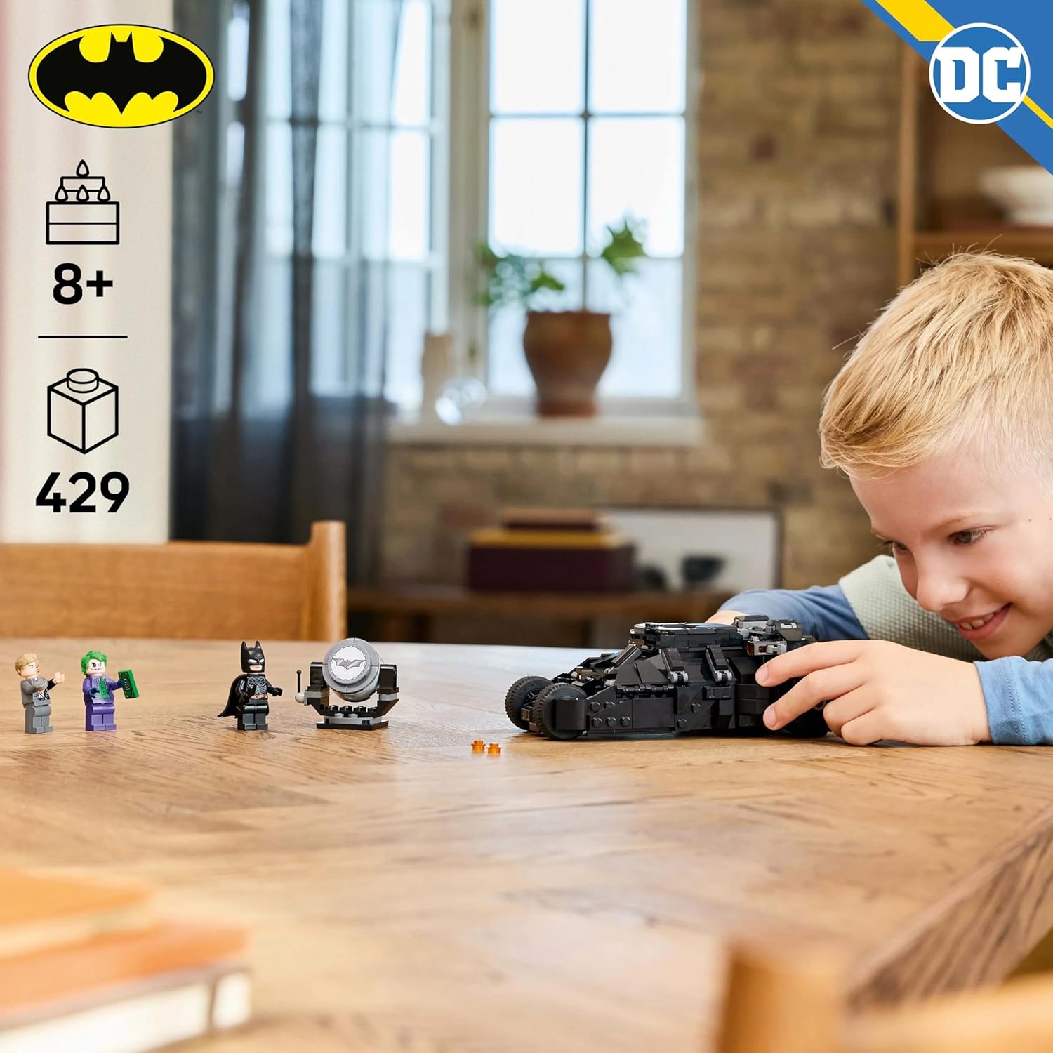 Lego DC 76303 Batman Tumbler vs Two-Face And The Joker