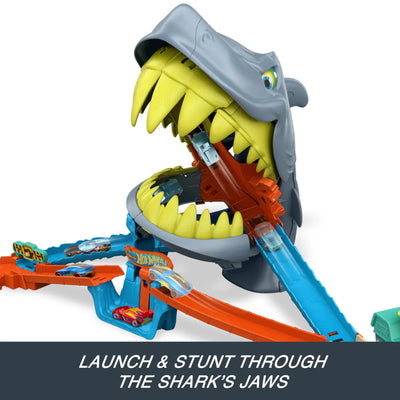 Hot Wheels Shark Chomp Beach Playset
