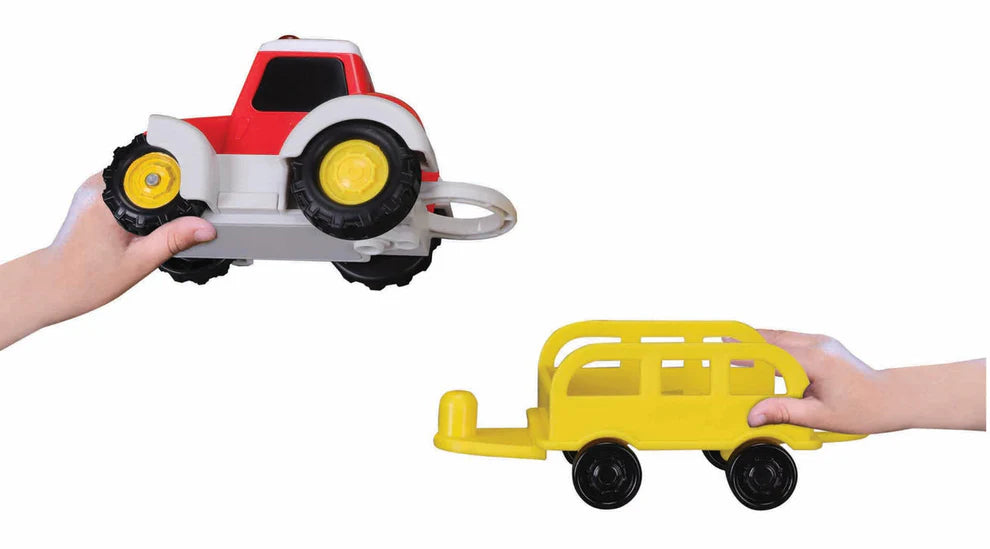 Burago Junior B Shake IT Runner Farm Tractor Set