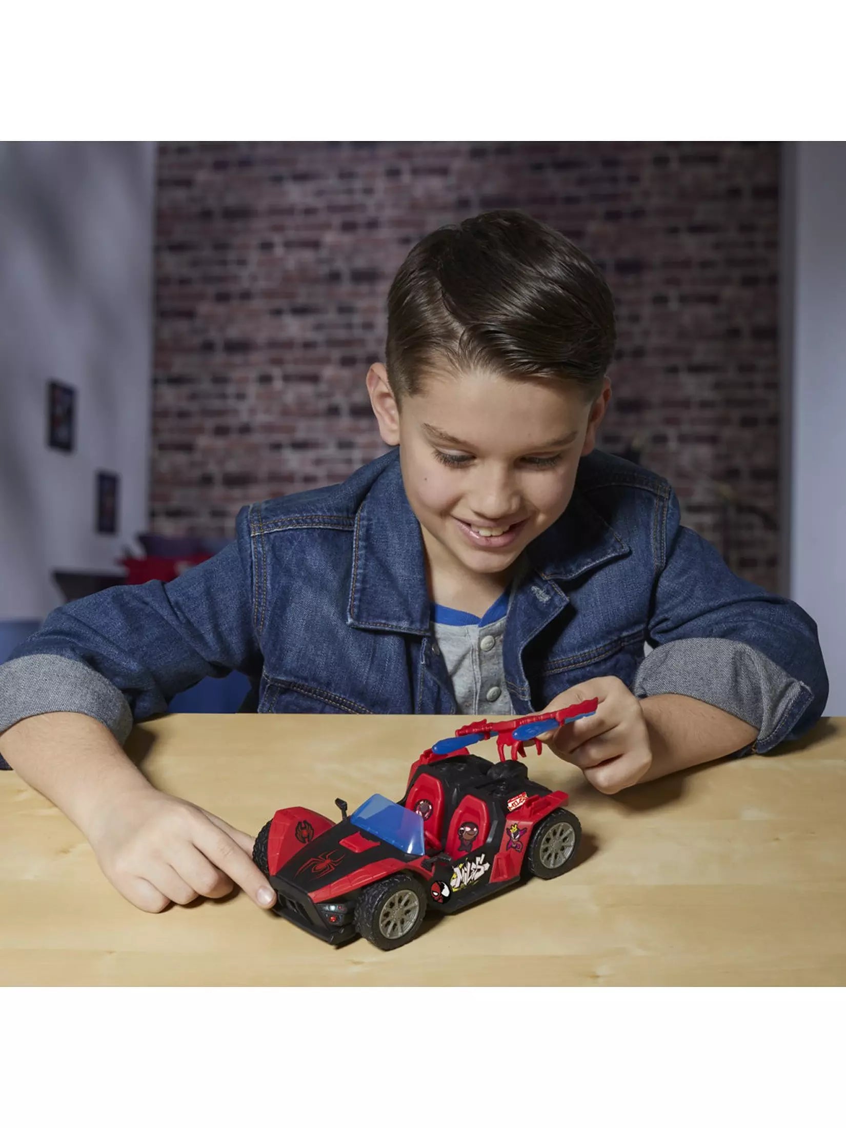 SpiderMan Miles Morales Remix Blast Racer With Figure