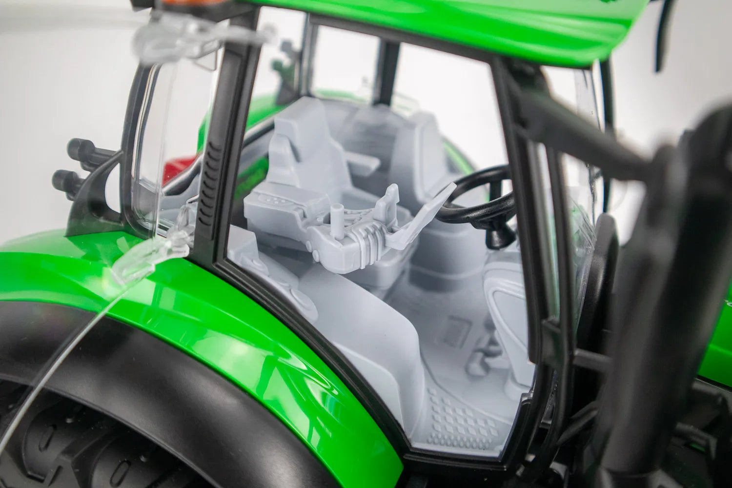 Bruder B103160 Deutz 8280 TTV Tractor 1:16