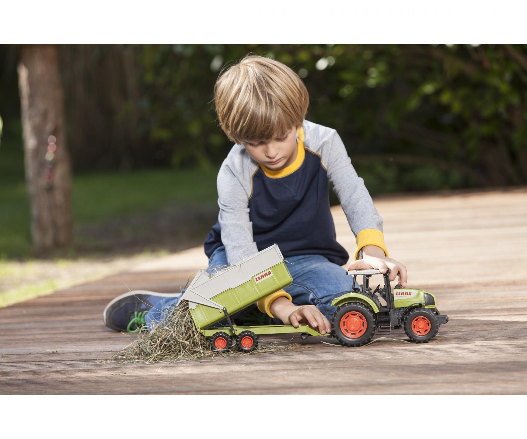 Dickie Claas Ares Farm Tractor and Trailer