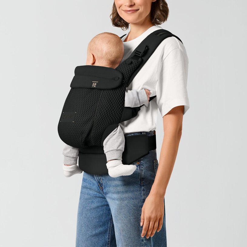 Cybex Amya Baby Carrier Magic Black