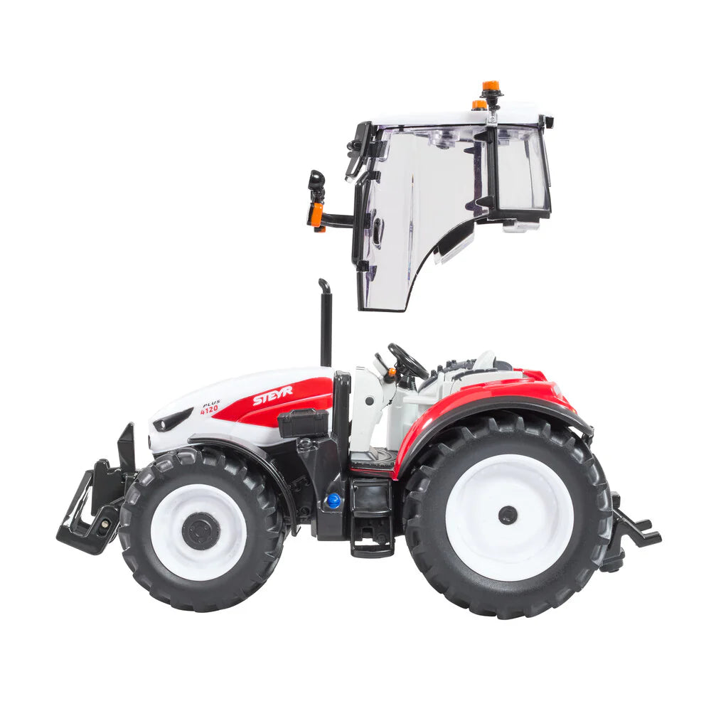 Britains 43423 Steyr 4120 Plus Tractor 1:32