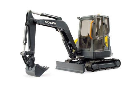 Bruder Volvo 02465 Compact Excavator ECR40