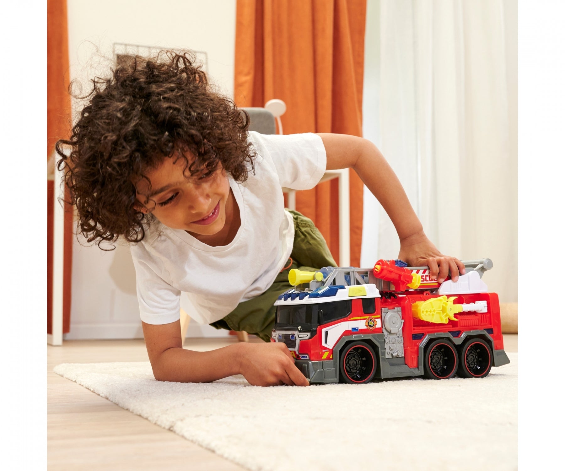 Dickie Fire Fighter Truck With Light And Sound