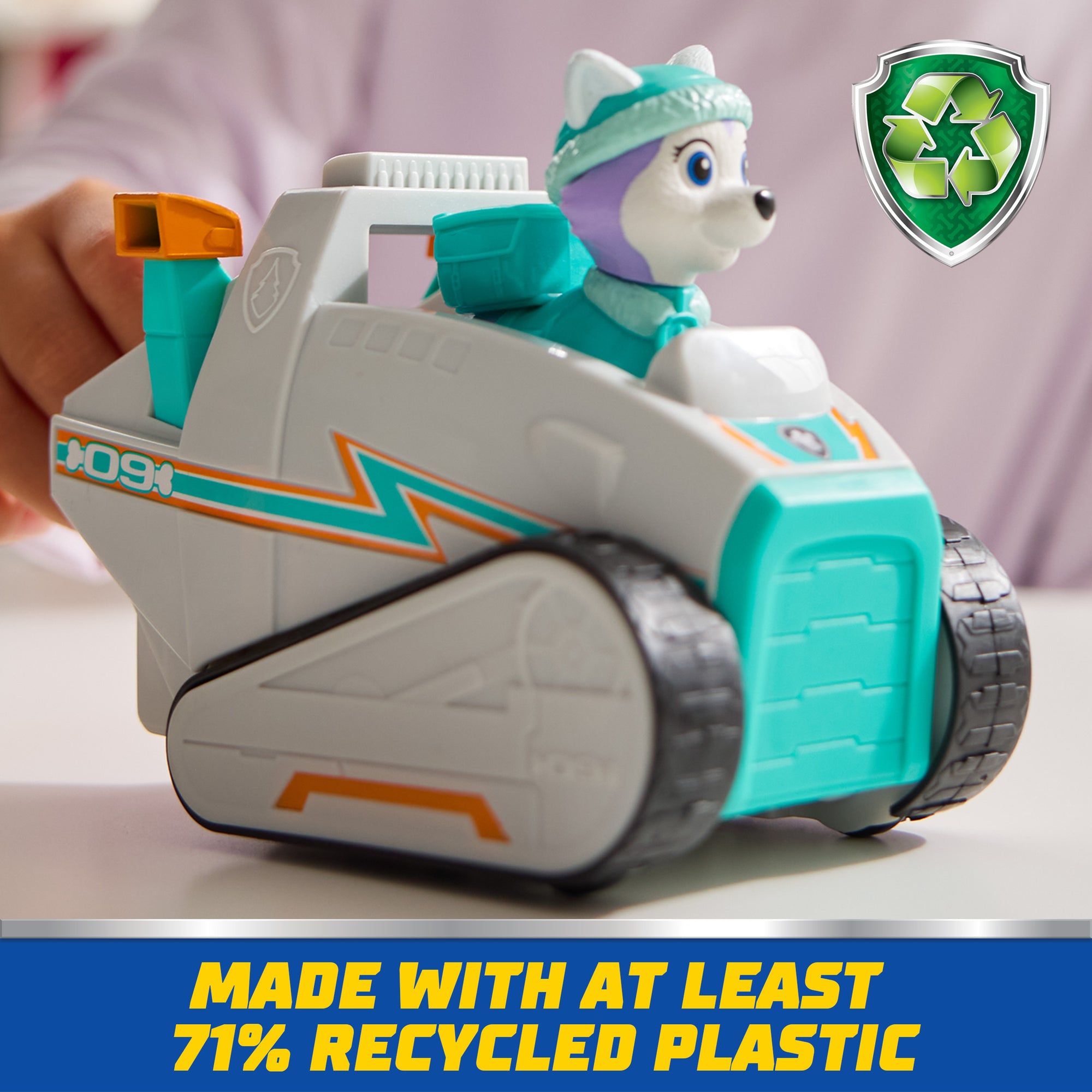 Paw Patrol Everest Snow Plough Vehicle And Figure
