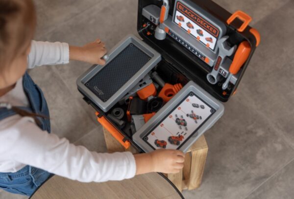 Smoby Black And Decker Bricolo Tool Box With 39 Accessories
