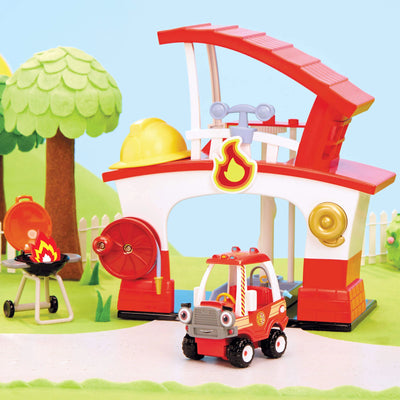 Little Tikes Lets Go Cozy Coupe Fire Station