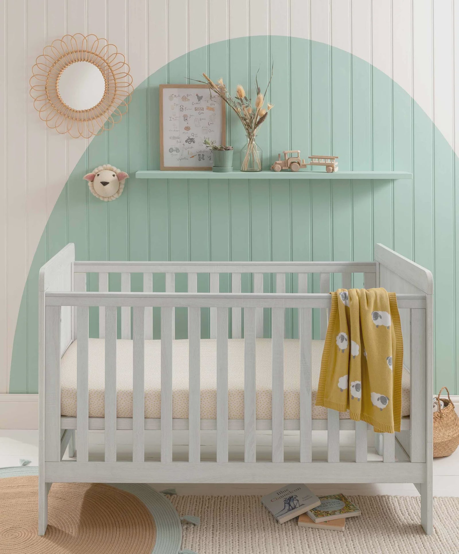 Mamas And Papas Atlas Cot Bed Nimbus White