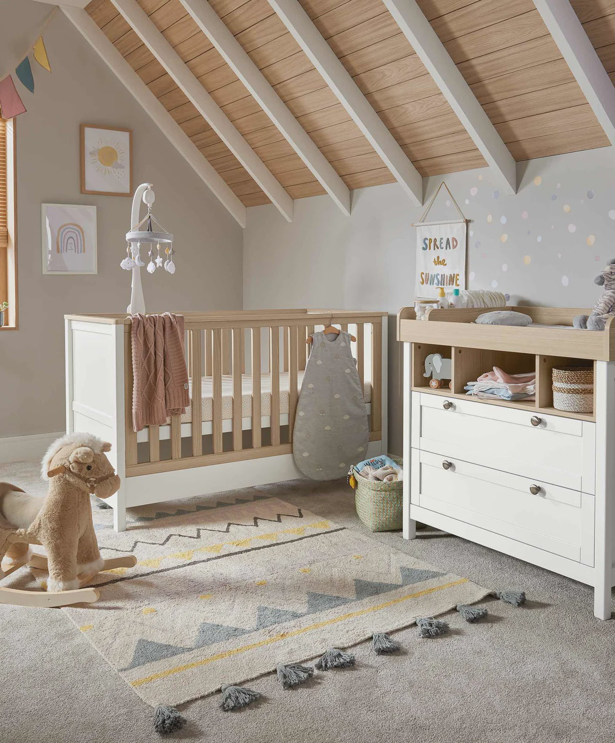 Mamas And Papas Harwell 2 Piece Cot Bed Set With Dresser Changer Oak/White