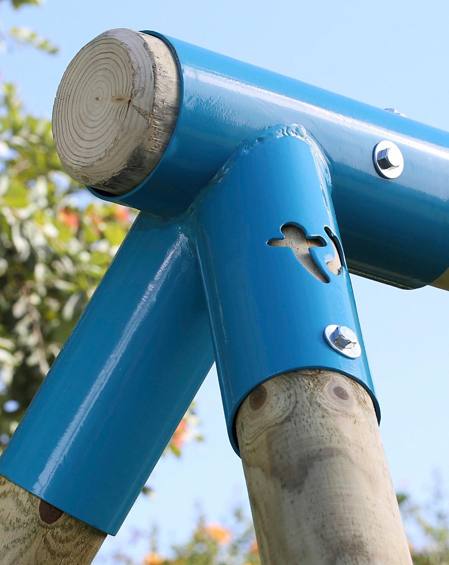 TP Woburn Triple Swing Set