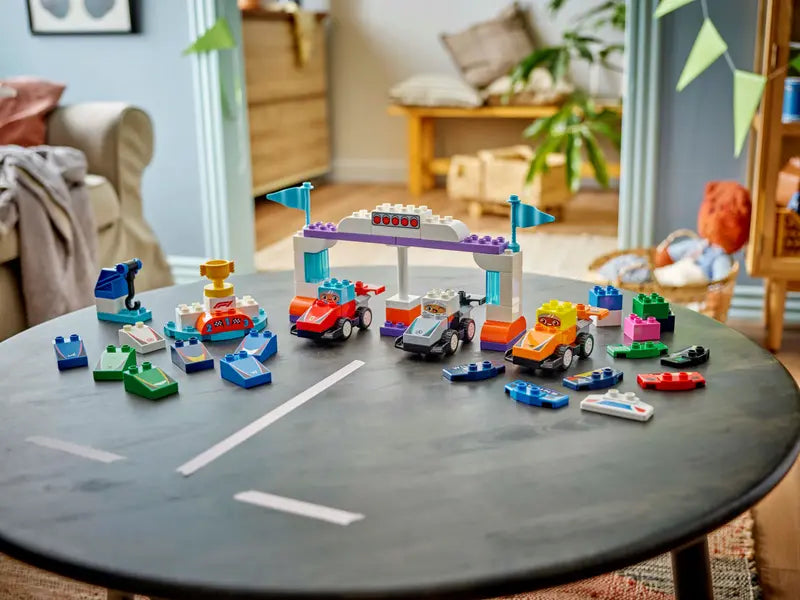 Lego Duplo 10445 F1 Team Race Cars And Drivers