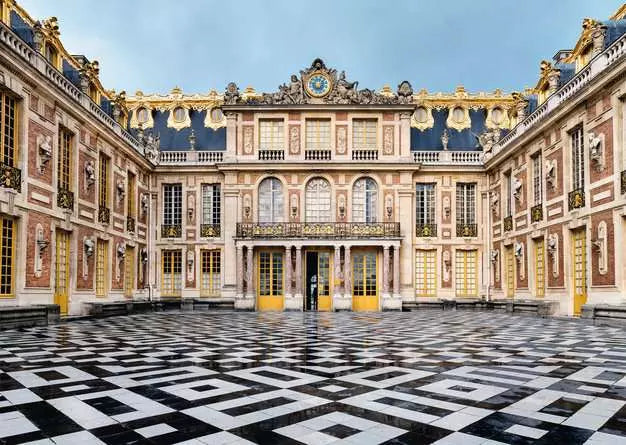 Ravensburger Chateau de Versailles 1000pc Jigsaw Puzzle
