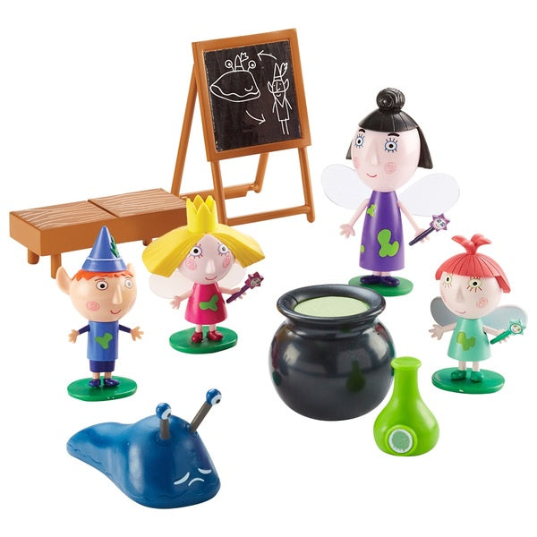 Ben And Holly Holly's Potion Classroom