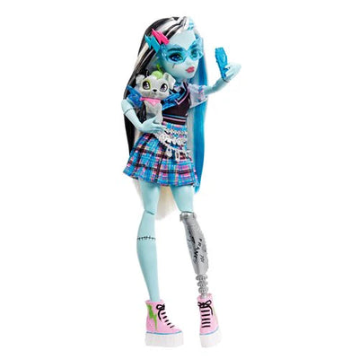 Monster High Frankie Stein Doll With Pet And Accessories