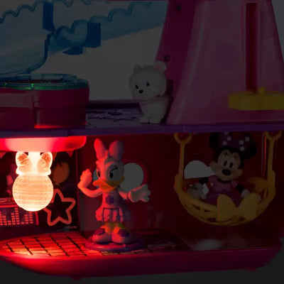 Minnie Mouse Bowdazzling Yacht