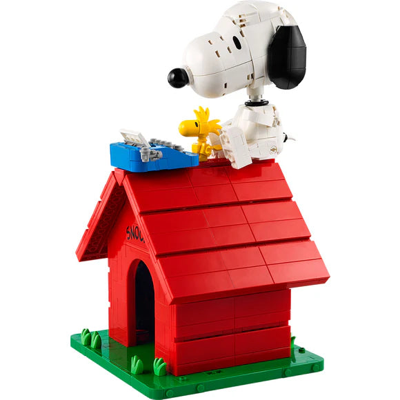 Lego IDEAS 21368 Peanuts Snoopy's Doghouse