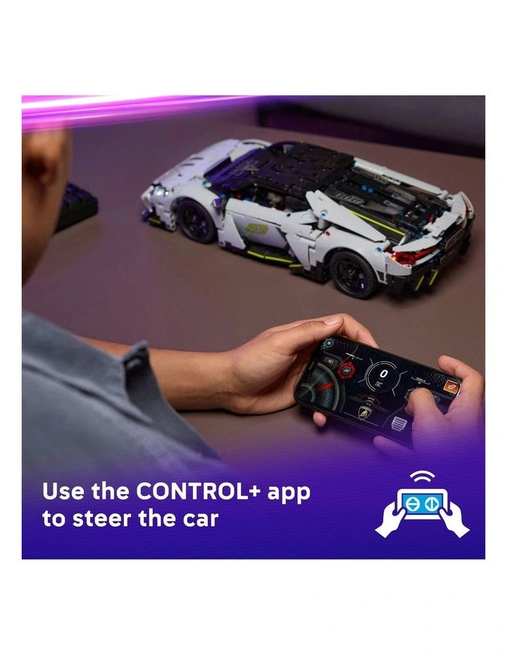 Lego Technic 42214 Lamborghini Revuelto Super Sports Car