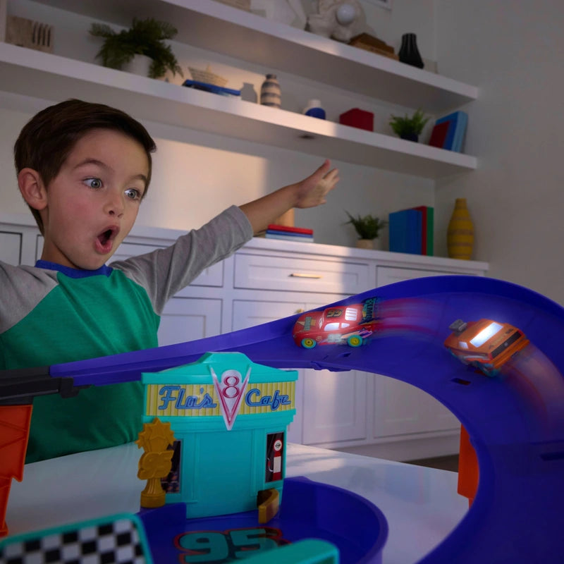 Disney Cars Lightning McQueen Celebration Raceway Track Set
