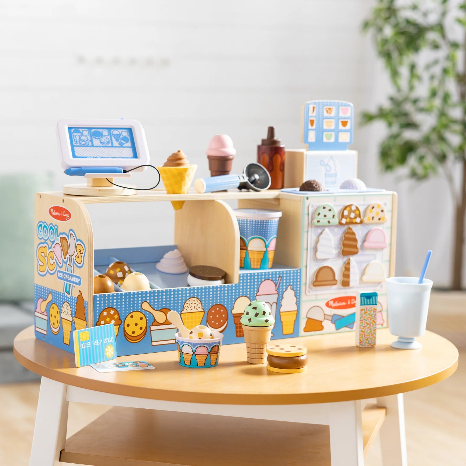 M&D Cool Scoops Ice Creamery Wooden Toy Playset