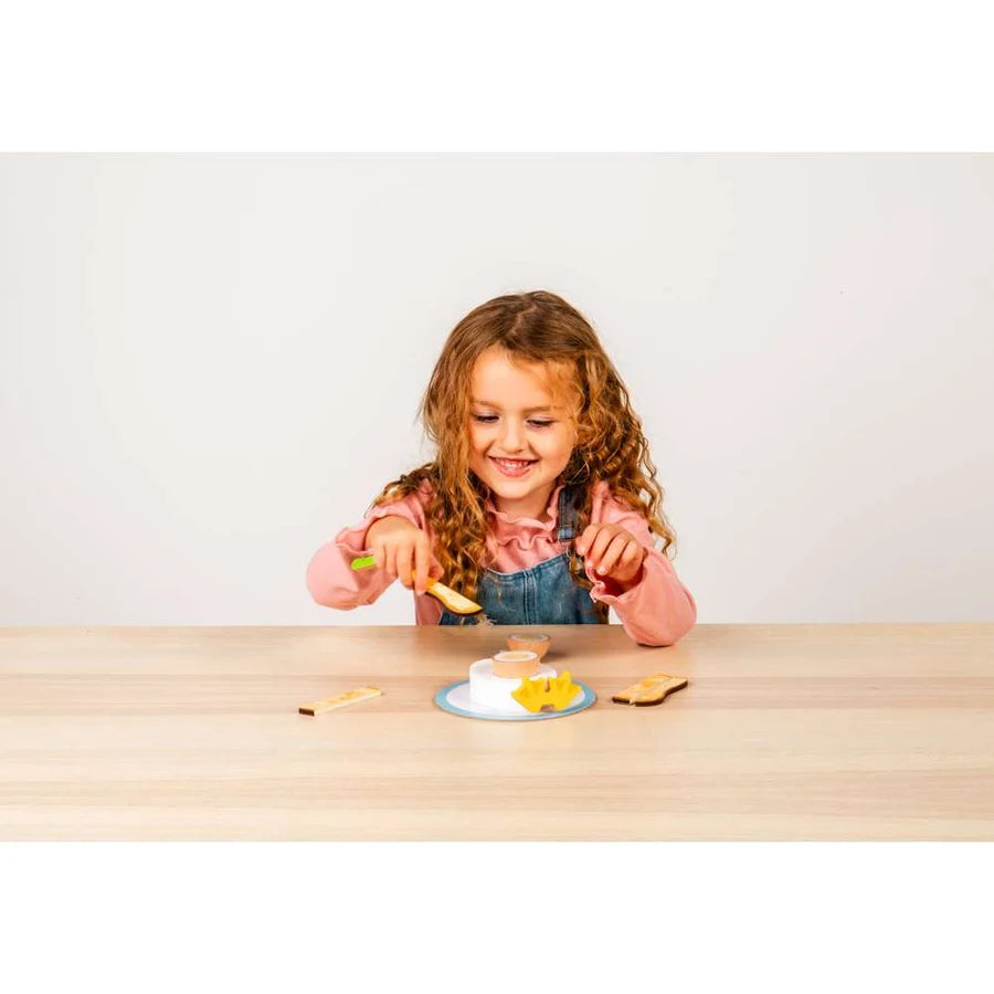 Big Jigs Dippy Eggs Wooden Toy Playset