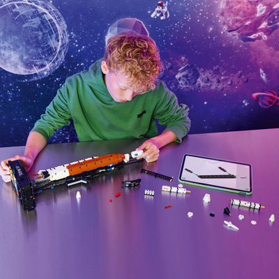 Lego Technic 42221 NASA Artemis Space Launch System Rocket