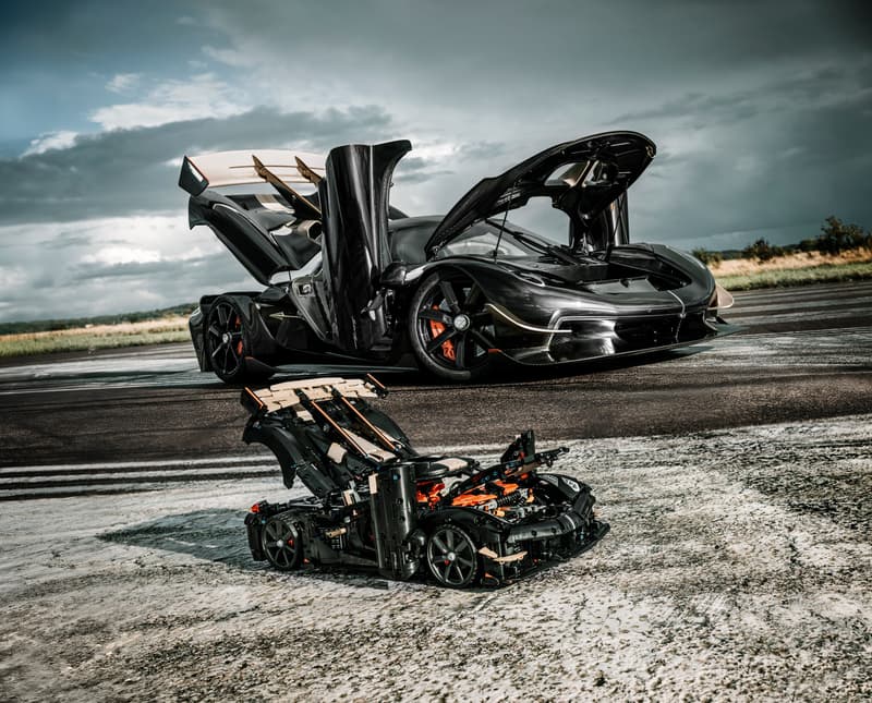 Lego Technic 42232 Koenigsegg Sadair's Spear Mega Car Set