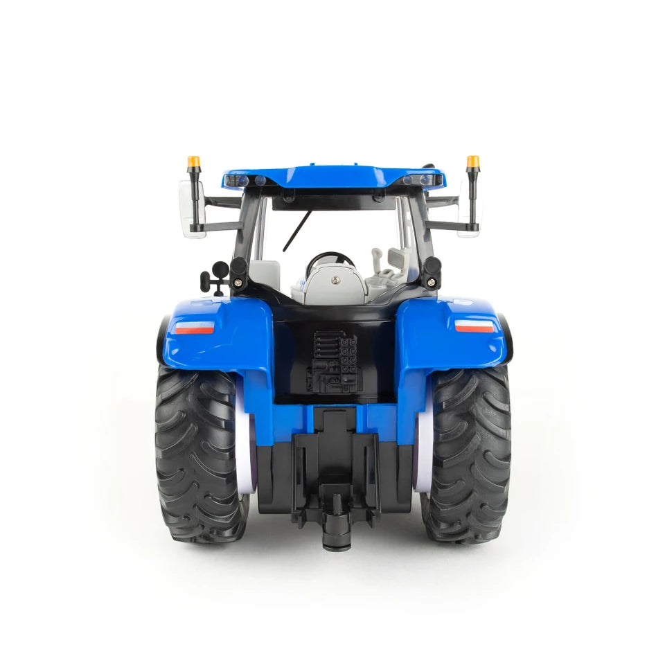 Britains Big Farm Remote Control New Holland T6.180 Tractor 1:16