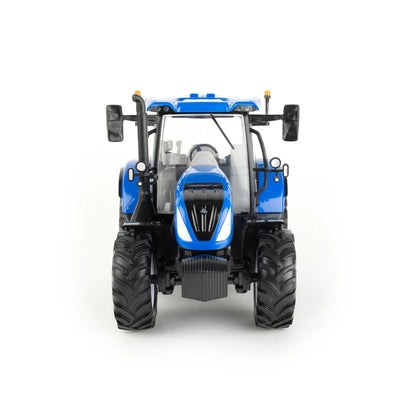 Britains Big Farm Remote Control New Holland T6.180 Tractor 1:16