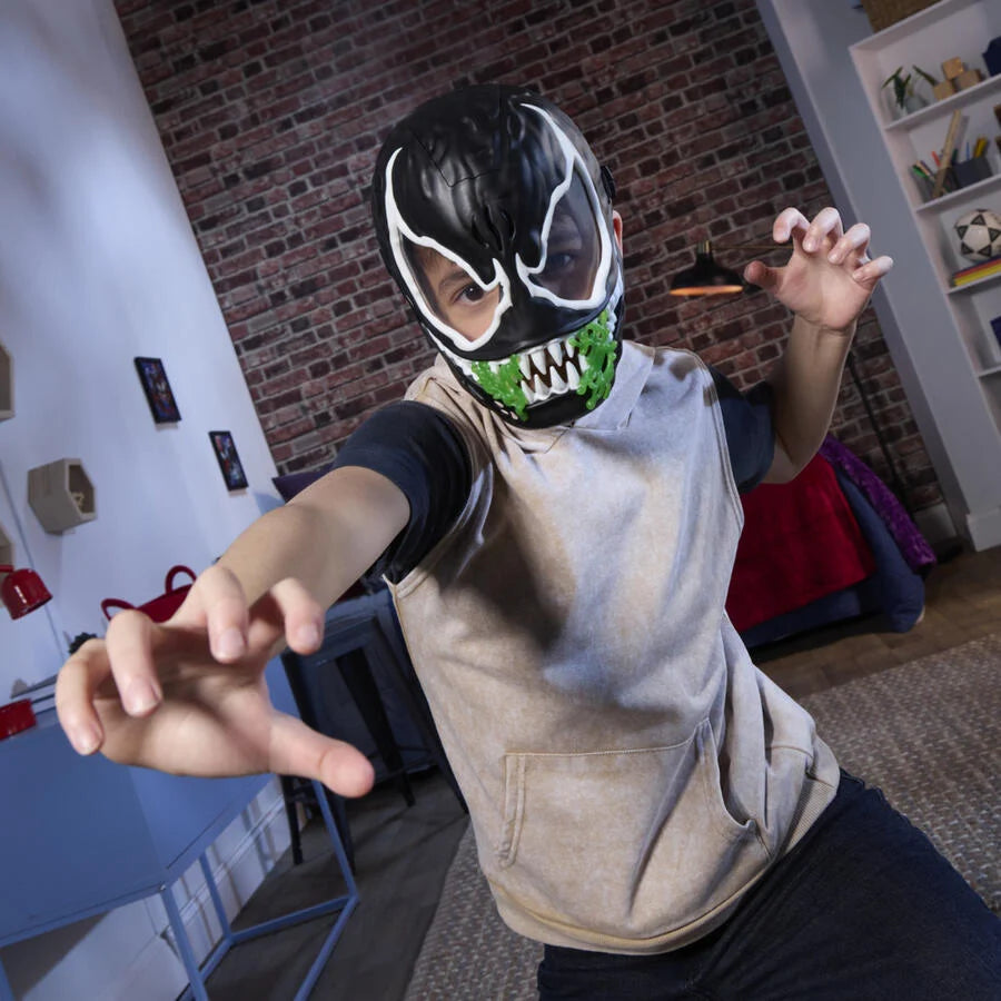 SpiderMan Venom Versus Glow In The Dark Feature Mask With Sounds And Phrases