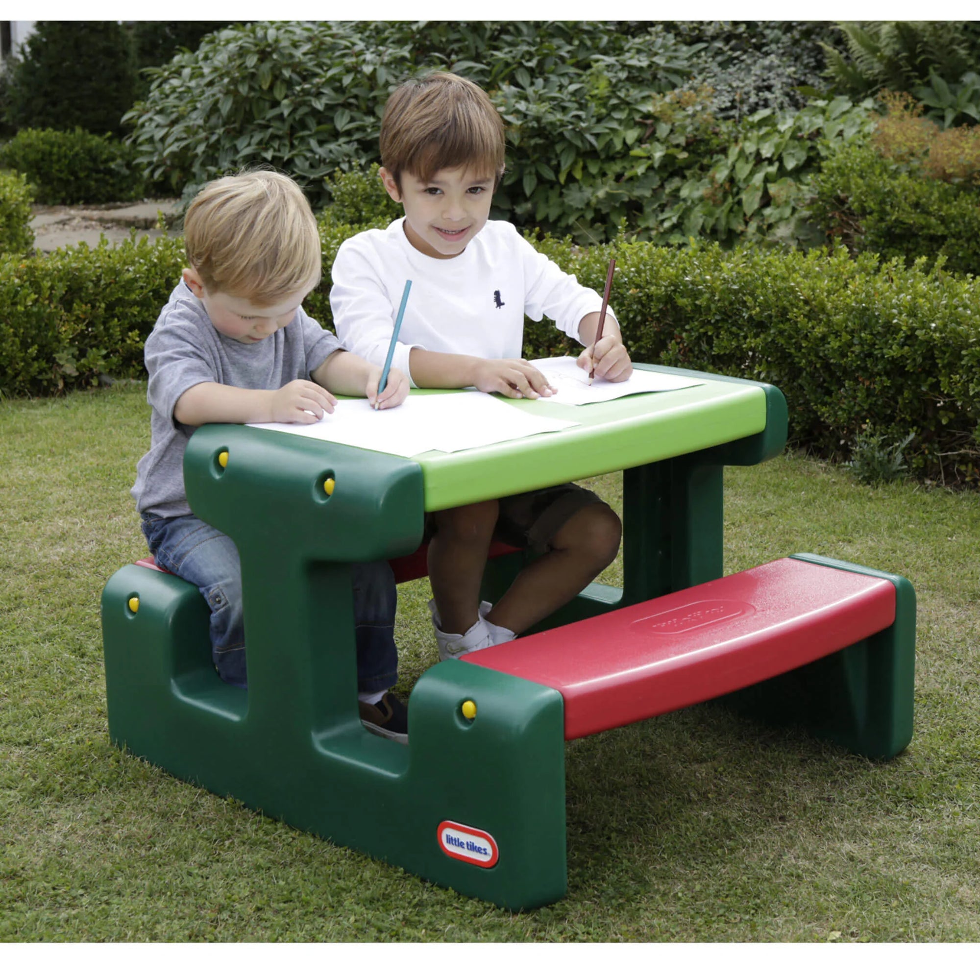Little Tikes Junior Picnic Table Evergreen