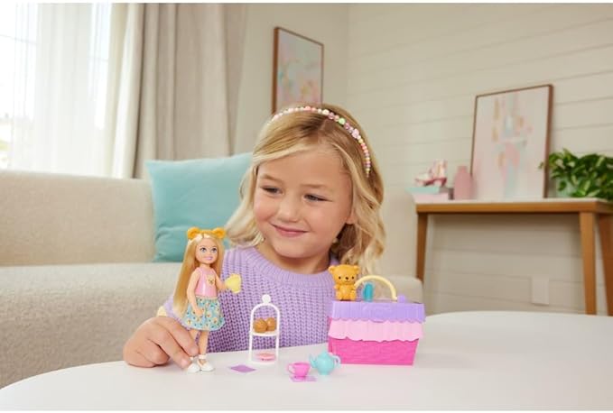 Barbie Club Chelsea Surprise Tea Party Picnic Doll And Accessories Playset
