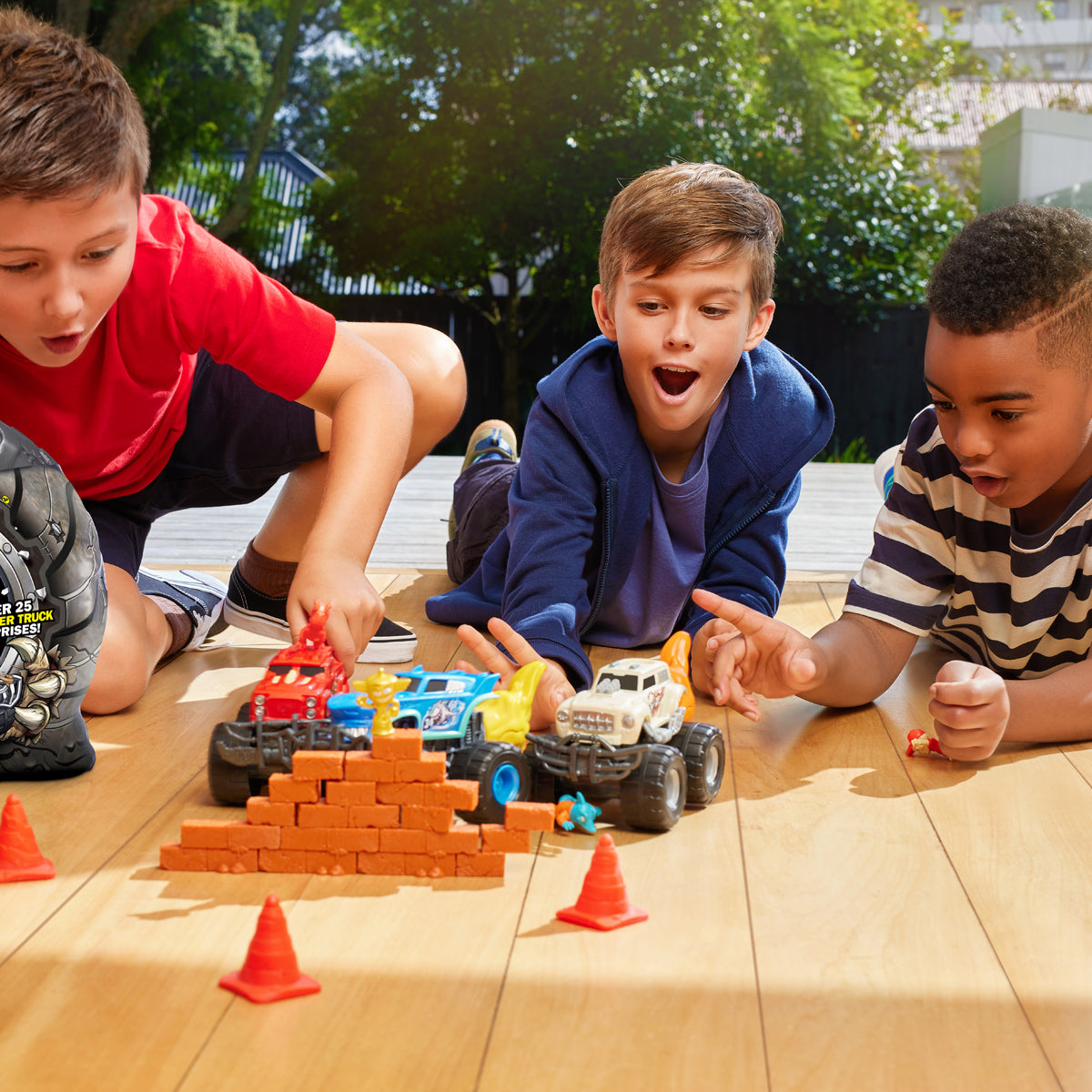 Smashers Monster Trucks Surporise