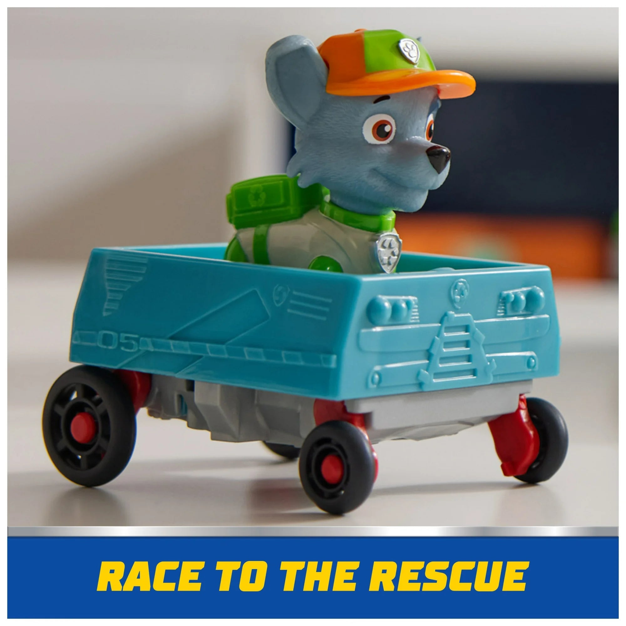 Paw Patrol Rocky's Crush n" Roll Recycling Truck
