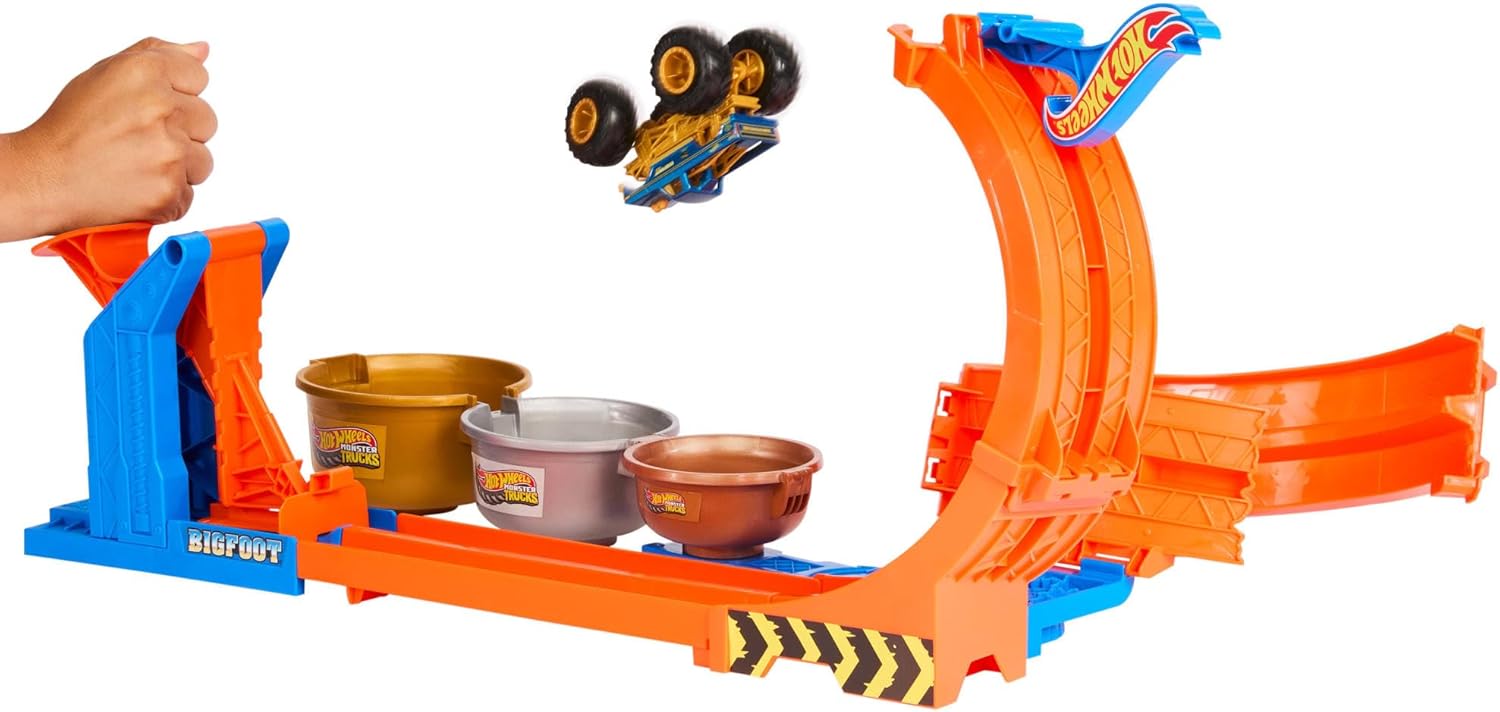 Hot Wheels Monster Trucks Loop And Flip Trophy Challenge Playset
