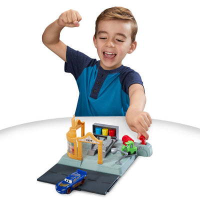 Disney Cars Ramone's Body Shop Playset