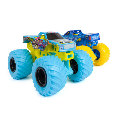 Monster Jam Trucks 1:64 Twin Pack Blue Thunder vs Bad News Travels Fast