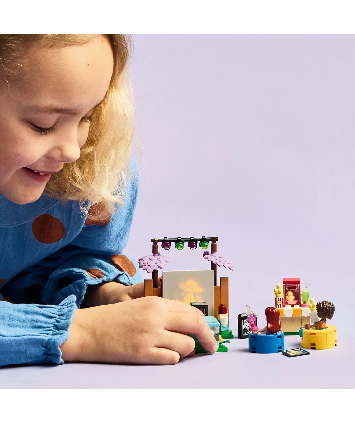 Lego Friends 42659 Friendship Movie Night