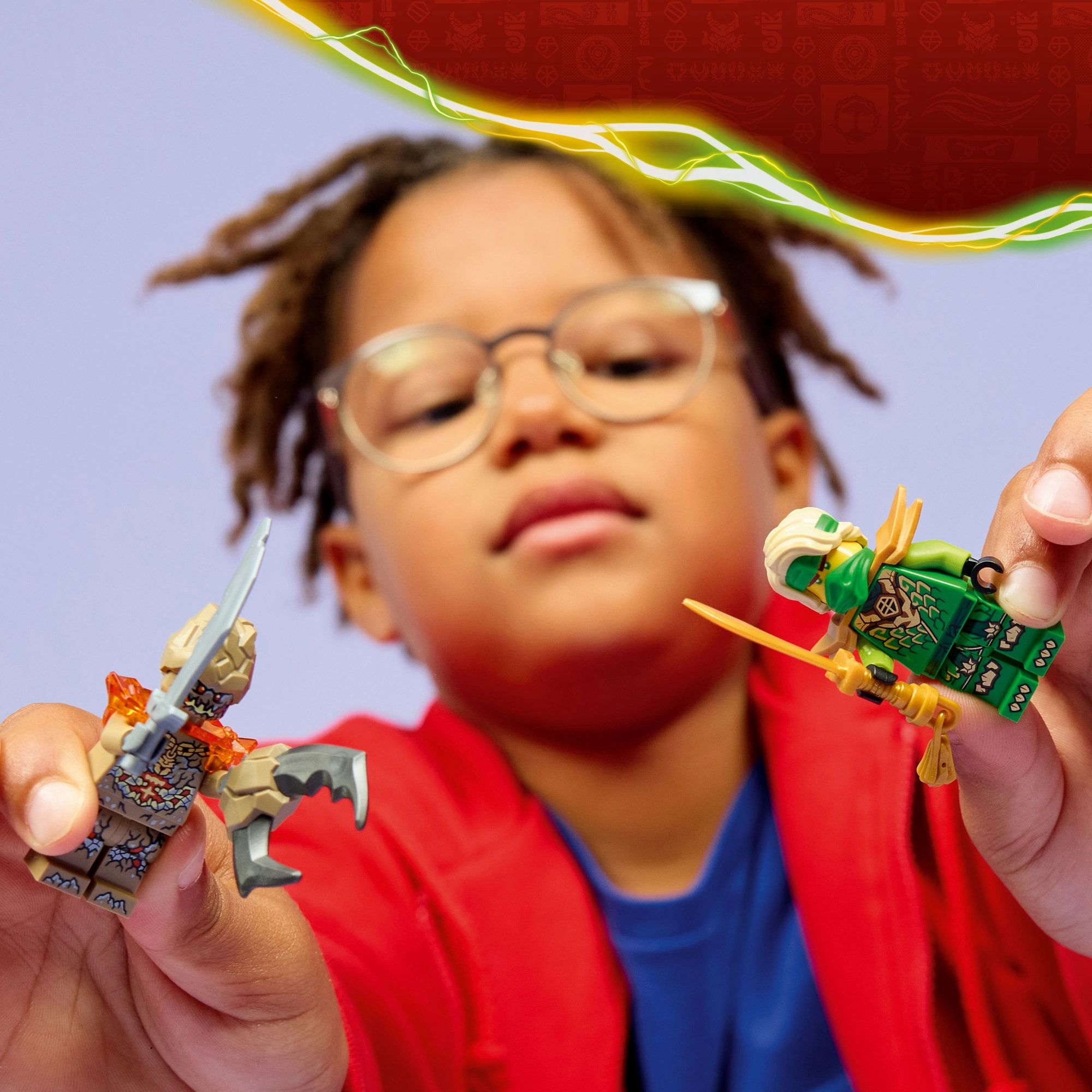 Lego Ninjago 71850 Lloyd vs Earth Monster Spinner