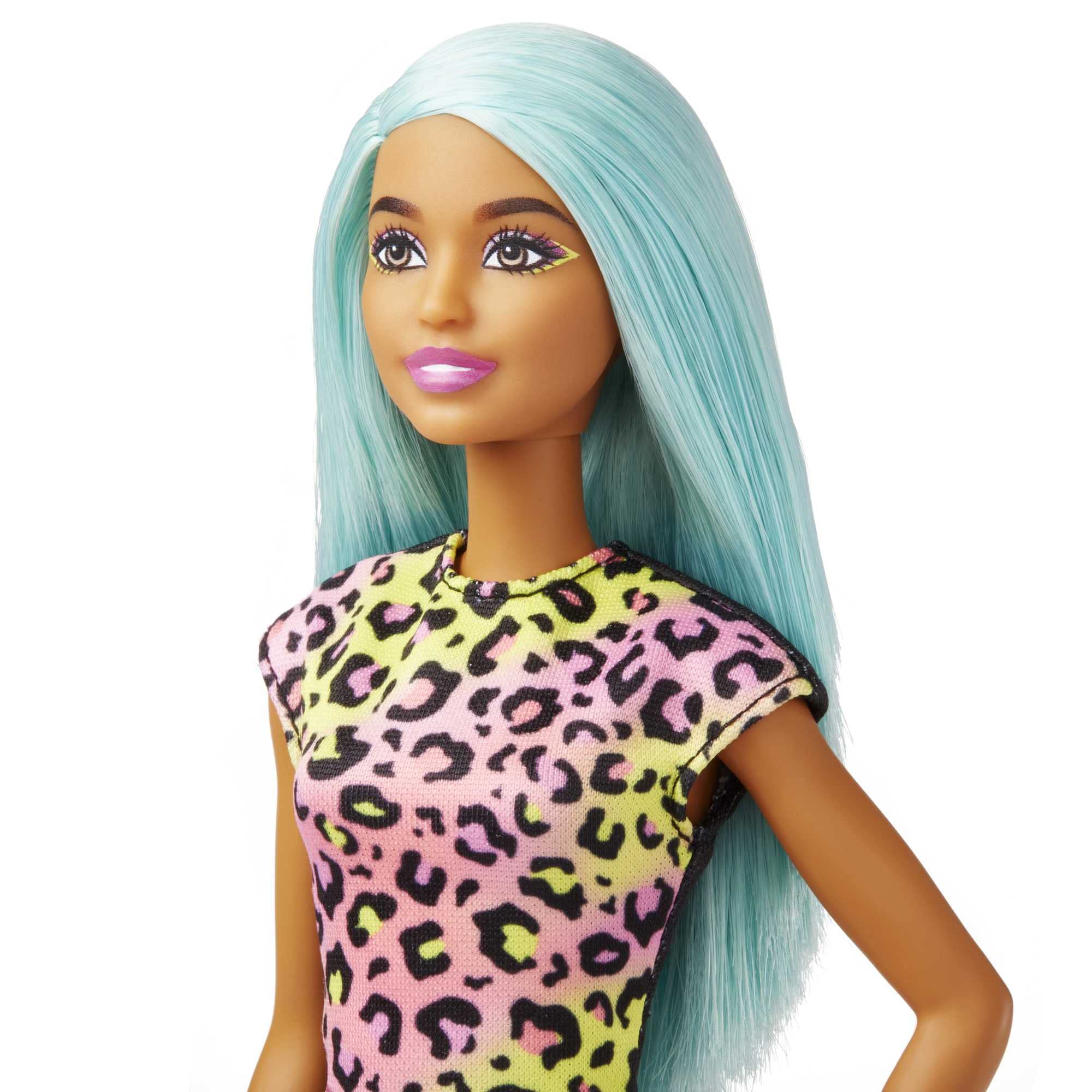 Barbie You Can Be Anything Make Up Artist Doll